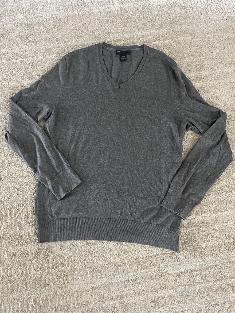 Banana Republic Luxury Blend Silk Cotton Cashmere Charcoal V-Neck Sweater Large